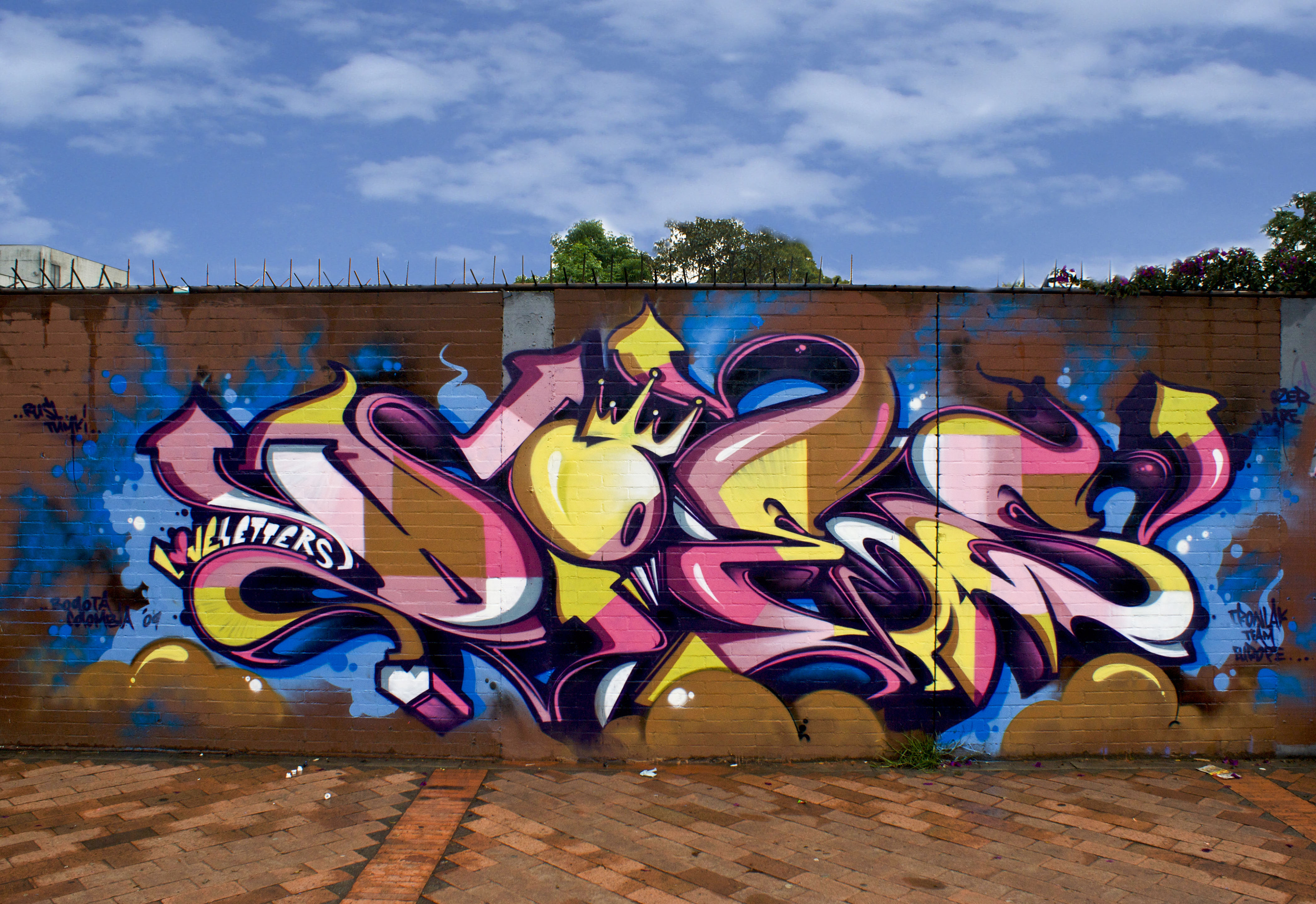 A work by Does - piece colombia